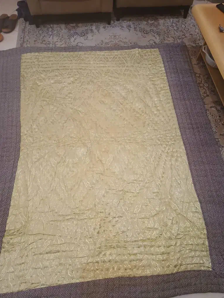 لحاف و پتو و تشک|رختخواب، بالش، پتو|رشت, گلباغ نماز|دیوار