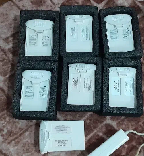 باتری پهپاد (هلیشات) فانتوم ۴ پرو و ۴ پرو ورژن ۲|دوربین عکاسی و فیلم‌برداری|تهران, بلورسازی|دیوار