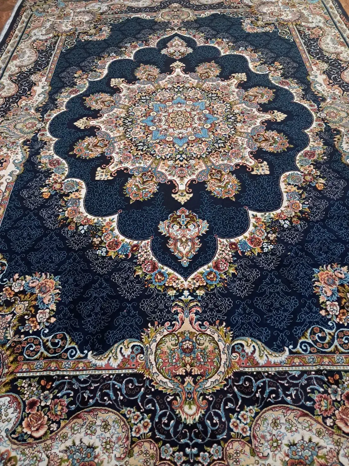 یک جفت فرش ۹متری ۷۰۰شانه|فرش|ورامین, شهرک مدرس|دیوار