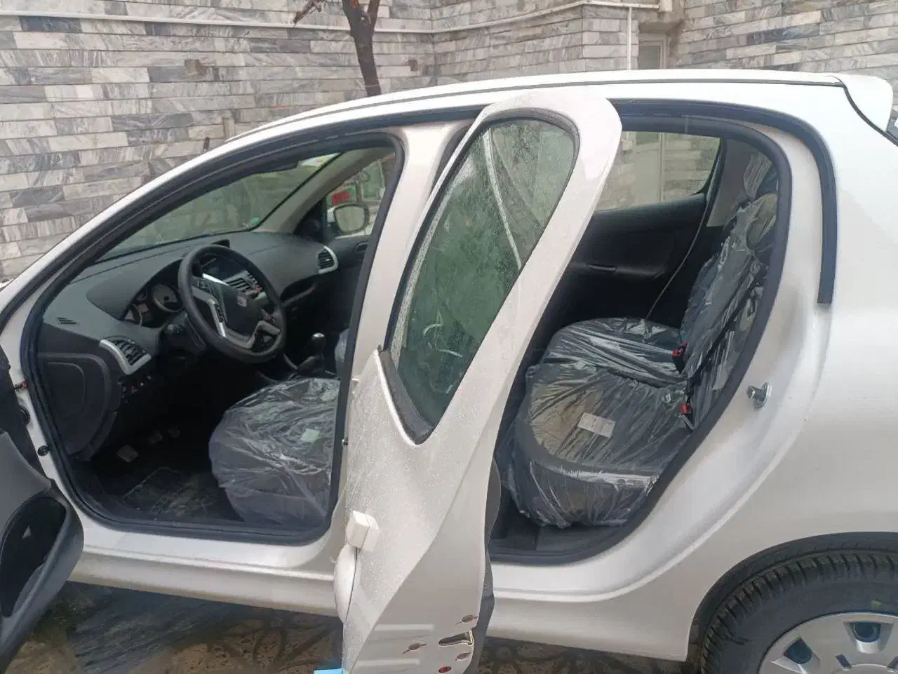 پژو 207i|خودرو سواری و وانت|اراک, |دیوار