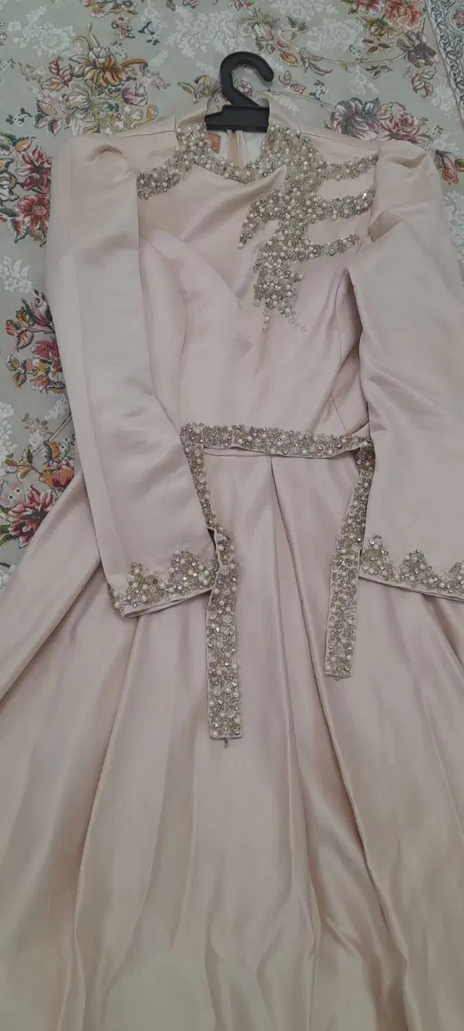 پیراهن مجلسی در حد نو|لباس|تالش, هشتپر|دیوار