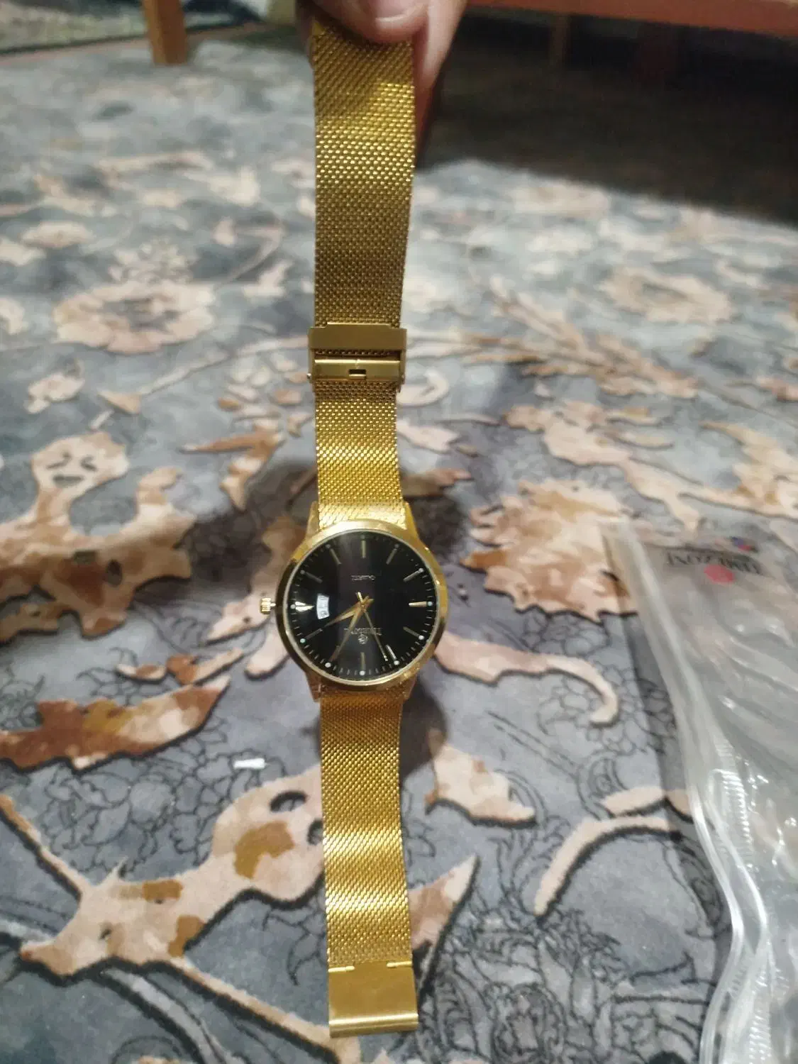 ساعت مچی..|ساعت|بم, |دیوار