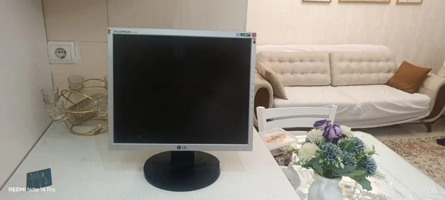 نمایشگر ال سی دی مارک ال جی|رایانه رومیزی|تبریز, |دیوار