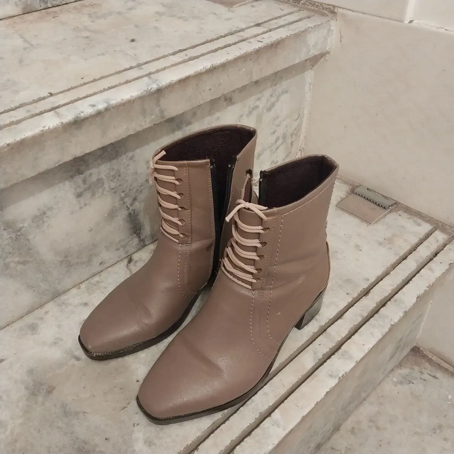 کفش زنانه|کیف، کفش، کمربند|بروجرد, |دیوار