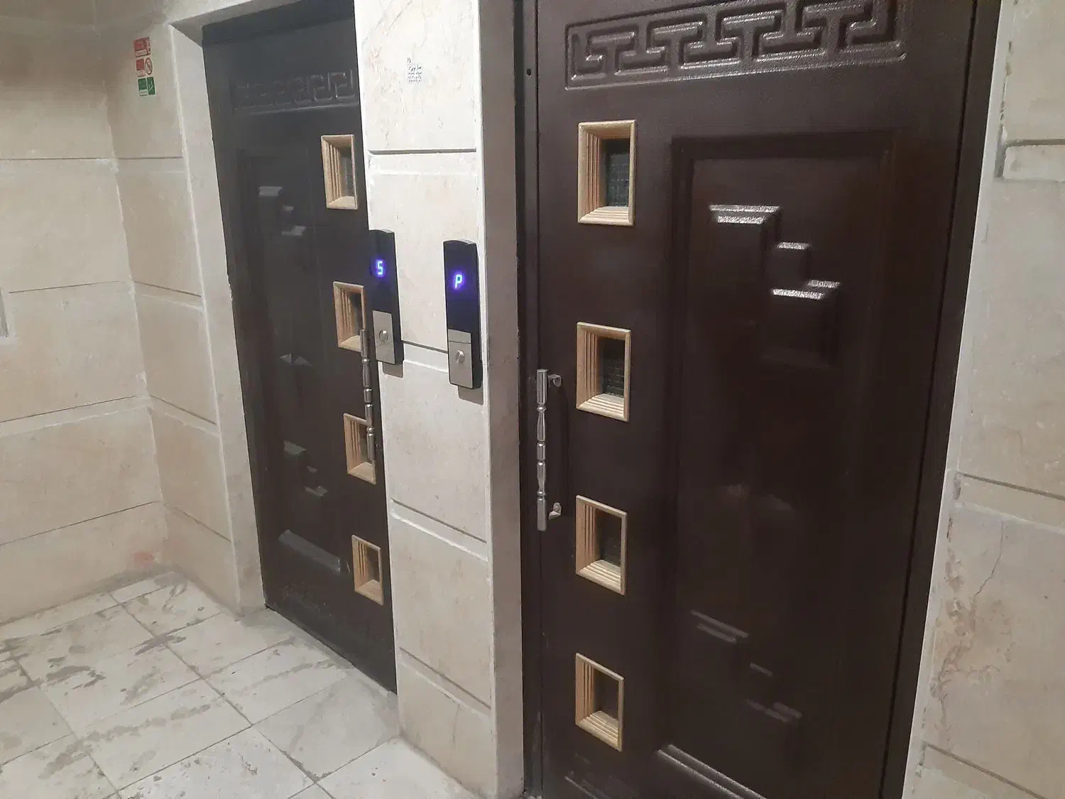 فروش آپارتمان ۱۰۶ متری ۲ خوابه در فاز ۲ پادادشهر|فروش آپارتمان|اهواز, فاز ۲ پادادشهر|دیوار