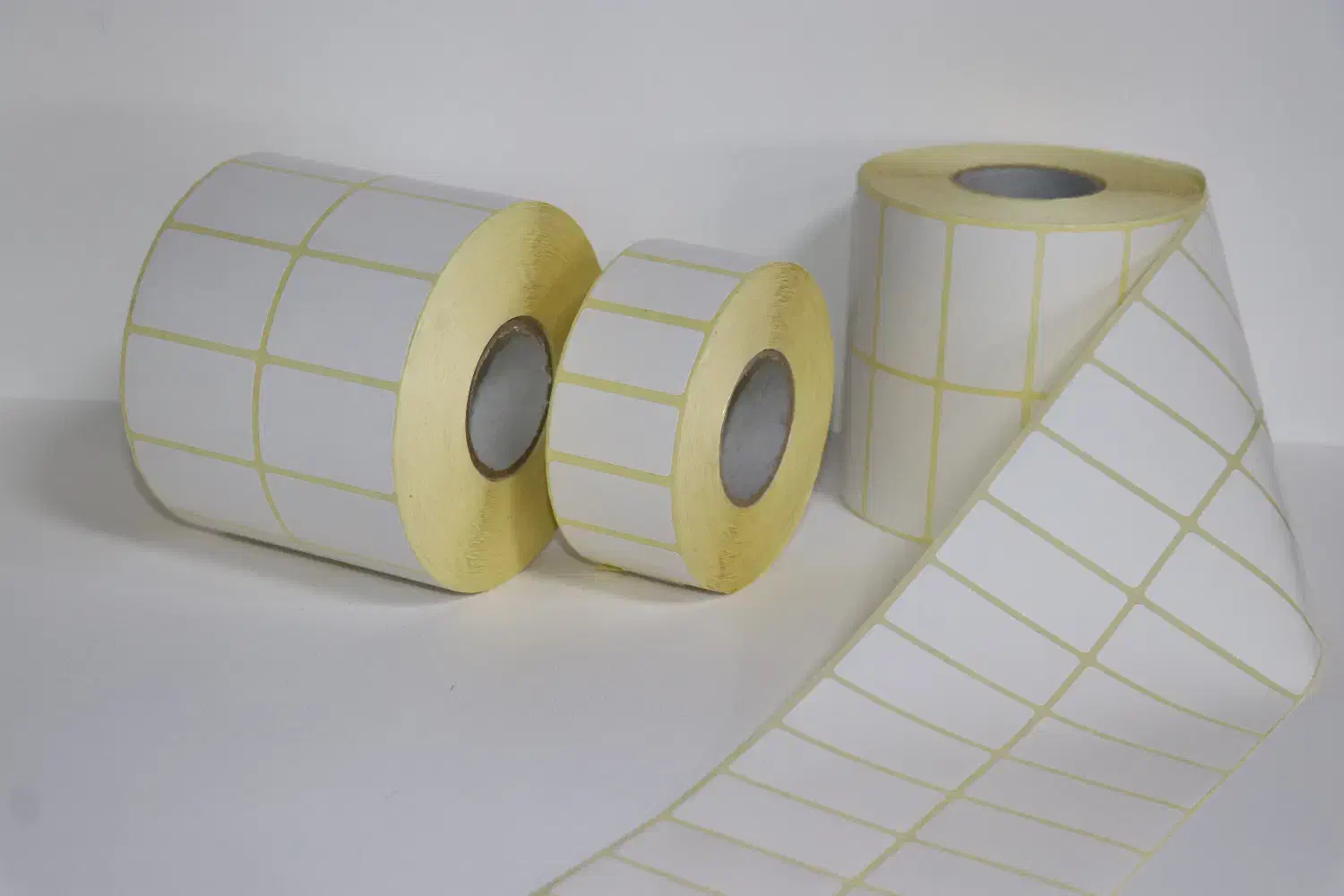 فروش انواع لیبل چاپی و سفید ریبون پرینتر|پرینتر، اسکنر، کپی، فکس|تهران, ایرانشهر|دیوار