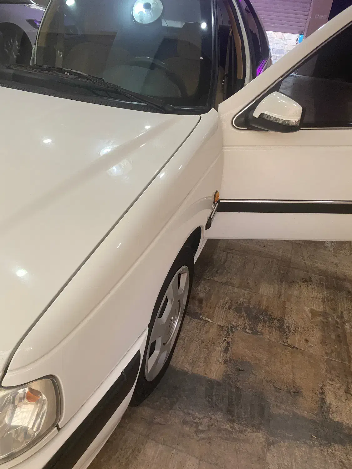 پژوپارس مدل ۹۸|خودرو سواری و وانت|تهران, باغ خزانه|دیوار