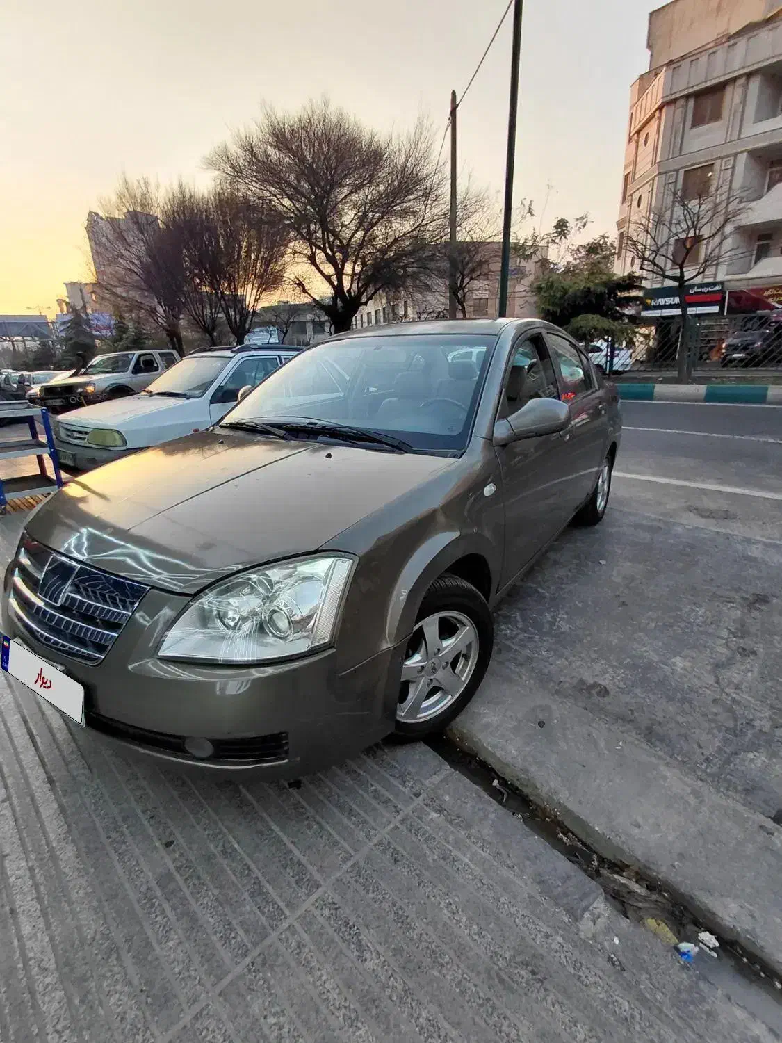 ام وی ام ۵۳۰ مدل ۱۳۹۳|خودرو سواری و وانت|تهران, حکمت|دیوار