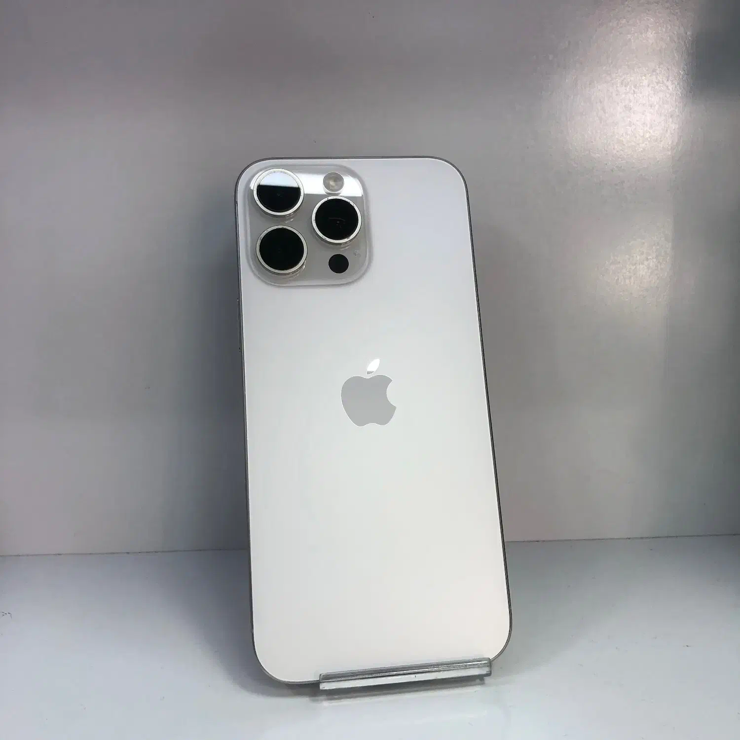 16 پرو مکس|موبایل|شیراز, زند|دیوار