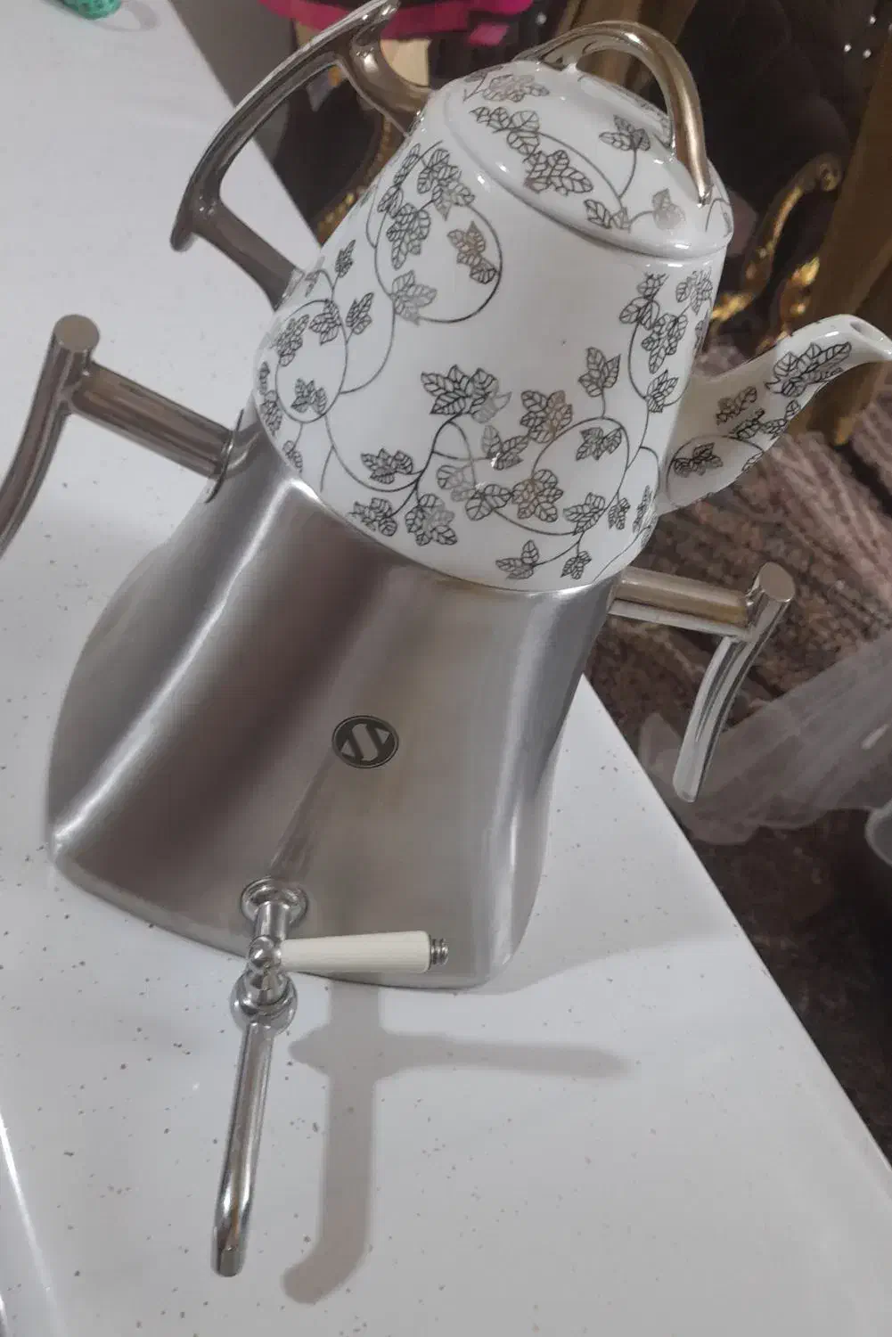 مناسب جهیزیه|قوری، کتری، قهوهساز دستی|قرچک, زیبا شهر|دیوار