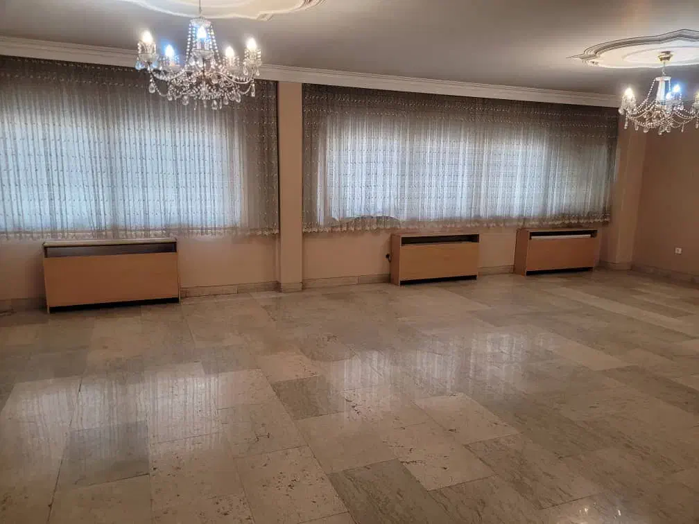 آپارتمان (قدرالسهم دار)با موقعیت نزدیک به ولیعصر|فروش آپارتمان|تهران, جردن|دیوار