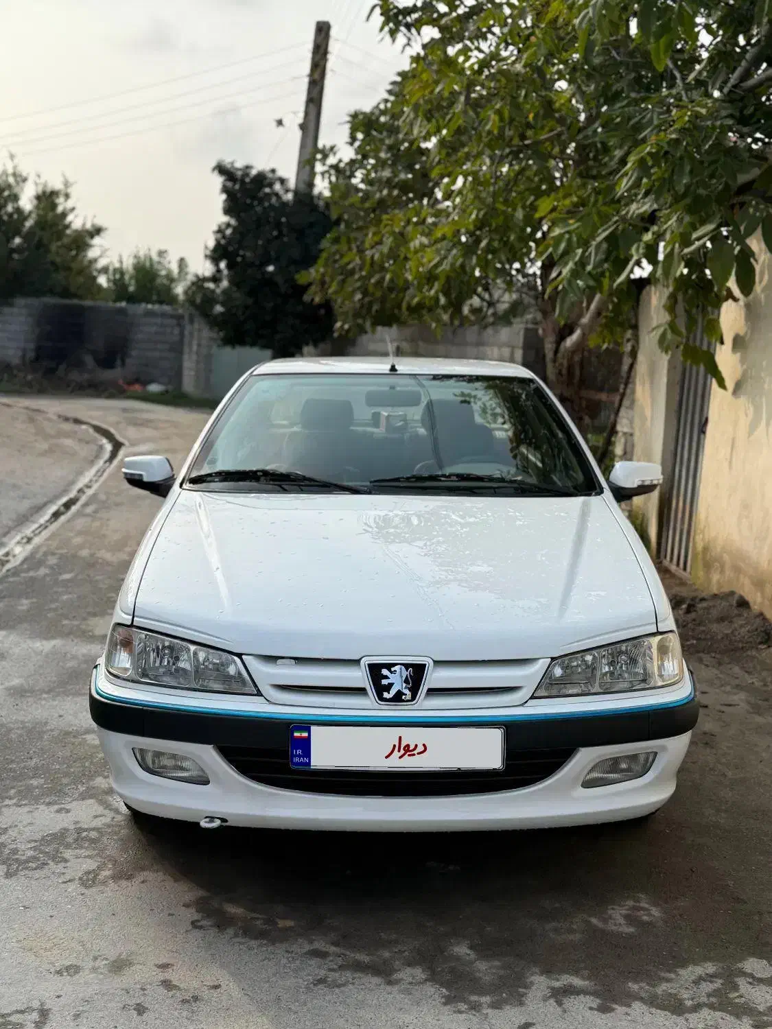 پژو پارس سال مدل ۹۵ کم کار بدون رنگ|خودرو سواری و وانت|قائم‌شهر, |دیوار