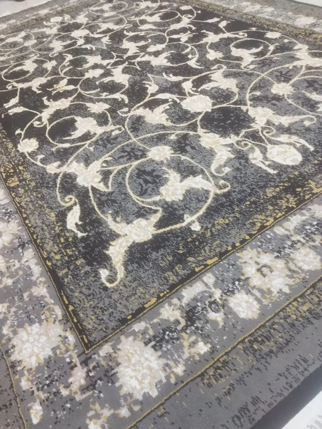 فرش ۹ متری جفت|فرش|قم, زاویه|دیوار