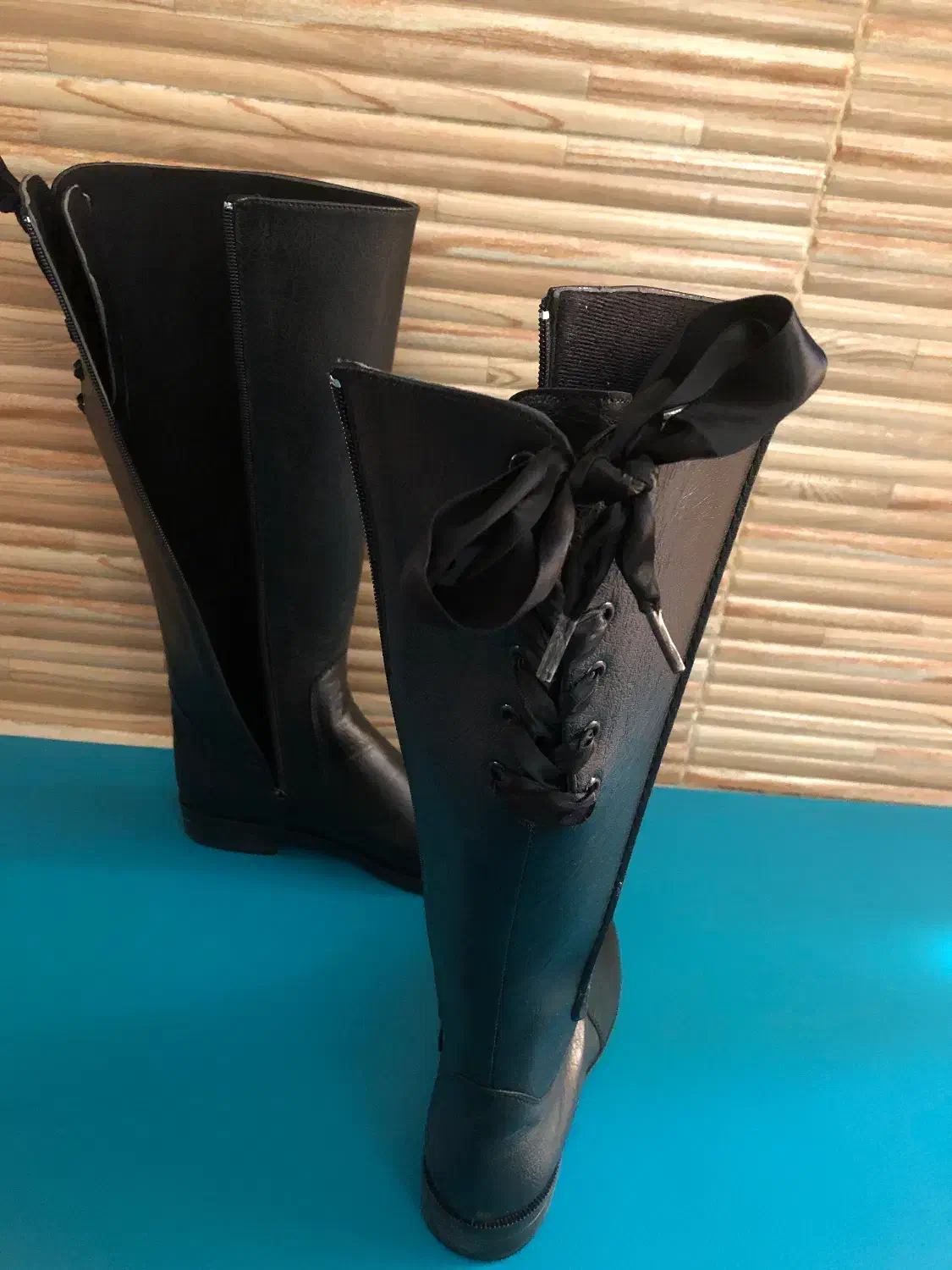 بوت بلند|کیف، کفش، کمربند|اردبیل, |دیوار