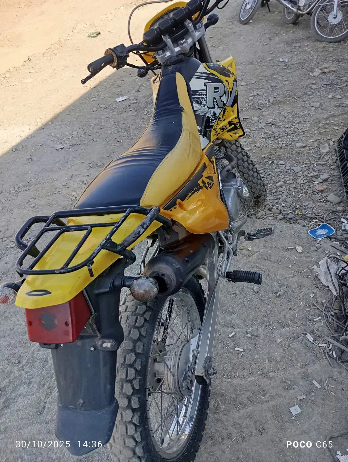 تریل روان سوزوکی اصل|موتورسیکلت|اسدآباد, |دیوار