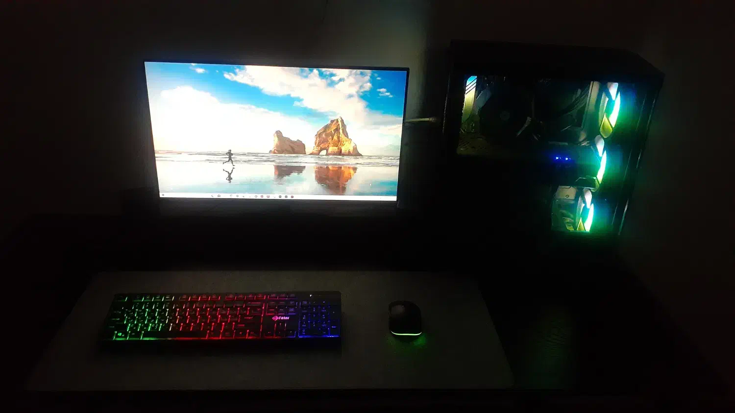 کامپیوتر|رایانه رومیزی|سنقر, |دیوار