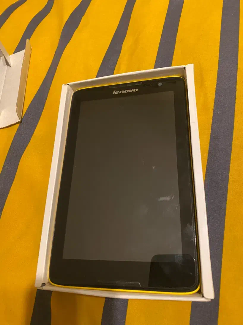 تبلت لنوو a5500|تبلت|شیراز, شهرک گلستان|دیوار