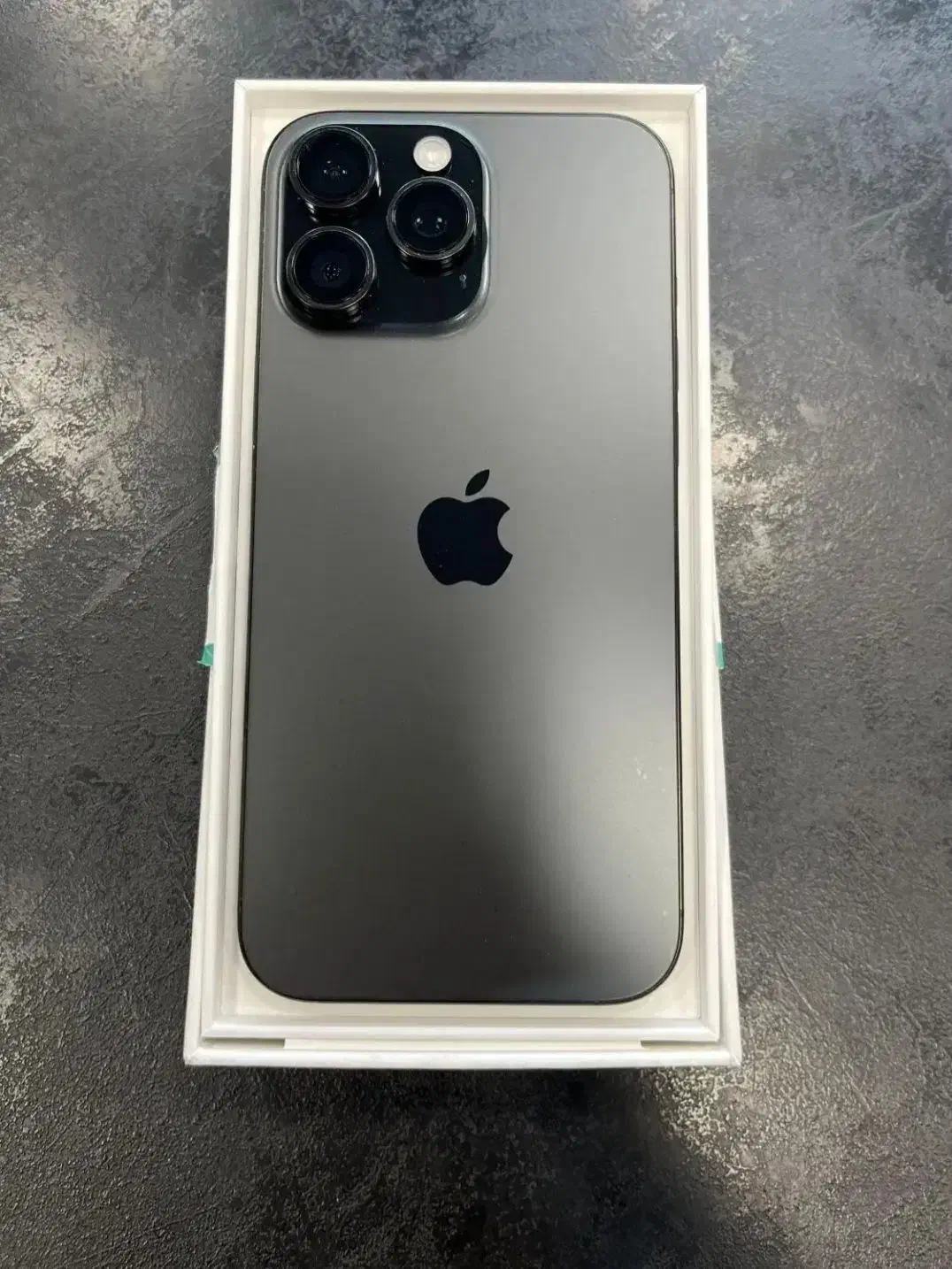 اپل iPhone 16 Pro Max با حافظهٔ ۲۵۶ گیگابایت|موبایل|اهواز, کمپلو شمالی|دیوار