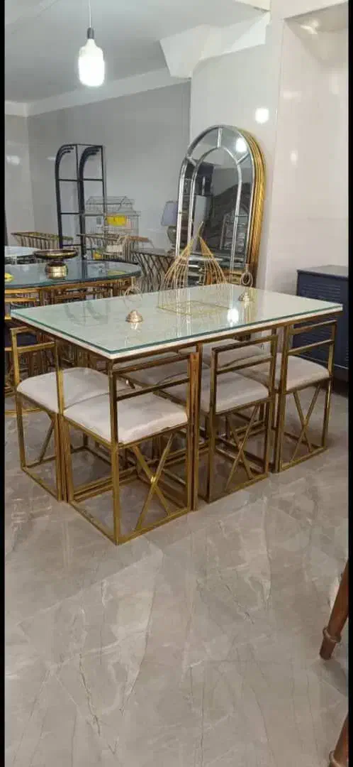 میز ناهارخوری//. ملیکا +مربعی فلزی|میز و صندلی غذاخوری|اصفهان, کساره|دیوار