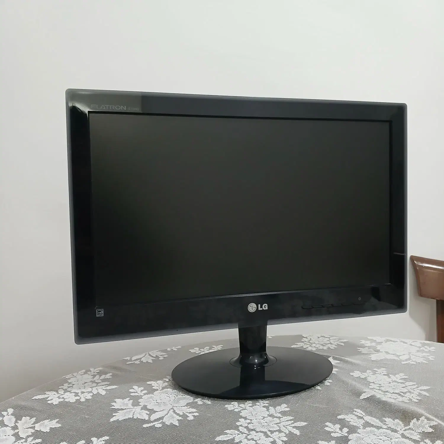 مانیتور ال جی|قطعات و لوازم جانبی رایانه|نیشابور, شهرک قدس|دیوار