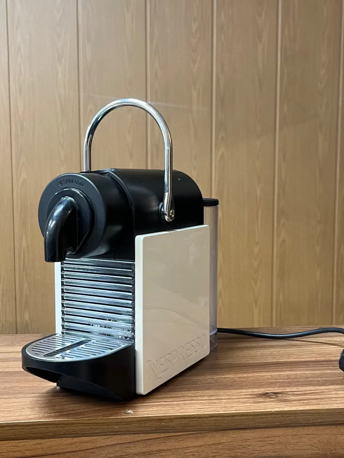 قهوه ساز delonghi|سماور، چایساز، قهوهساز|تهران, فلسطین (میدان انقلاب)|دیوار