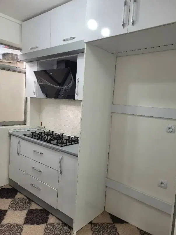 تک واحد دو خوابه بین رازی یخسازی کوچه پژمان|اجارهٔ آپارتمان|رشت, شهرک شهید مفتح|دیوار