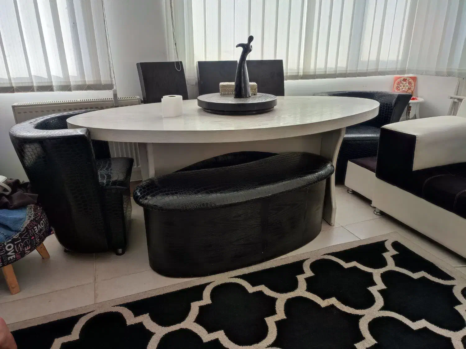 مبل و میز ناهار خوری|مبلمان خانگی و میز عسلی|صدرا-فارس, فاز ۱|دیوار