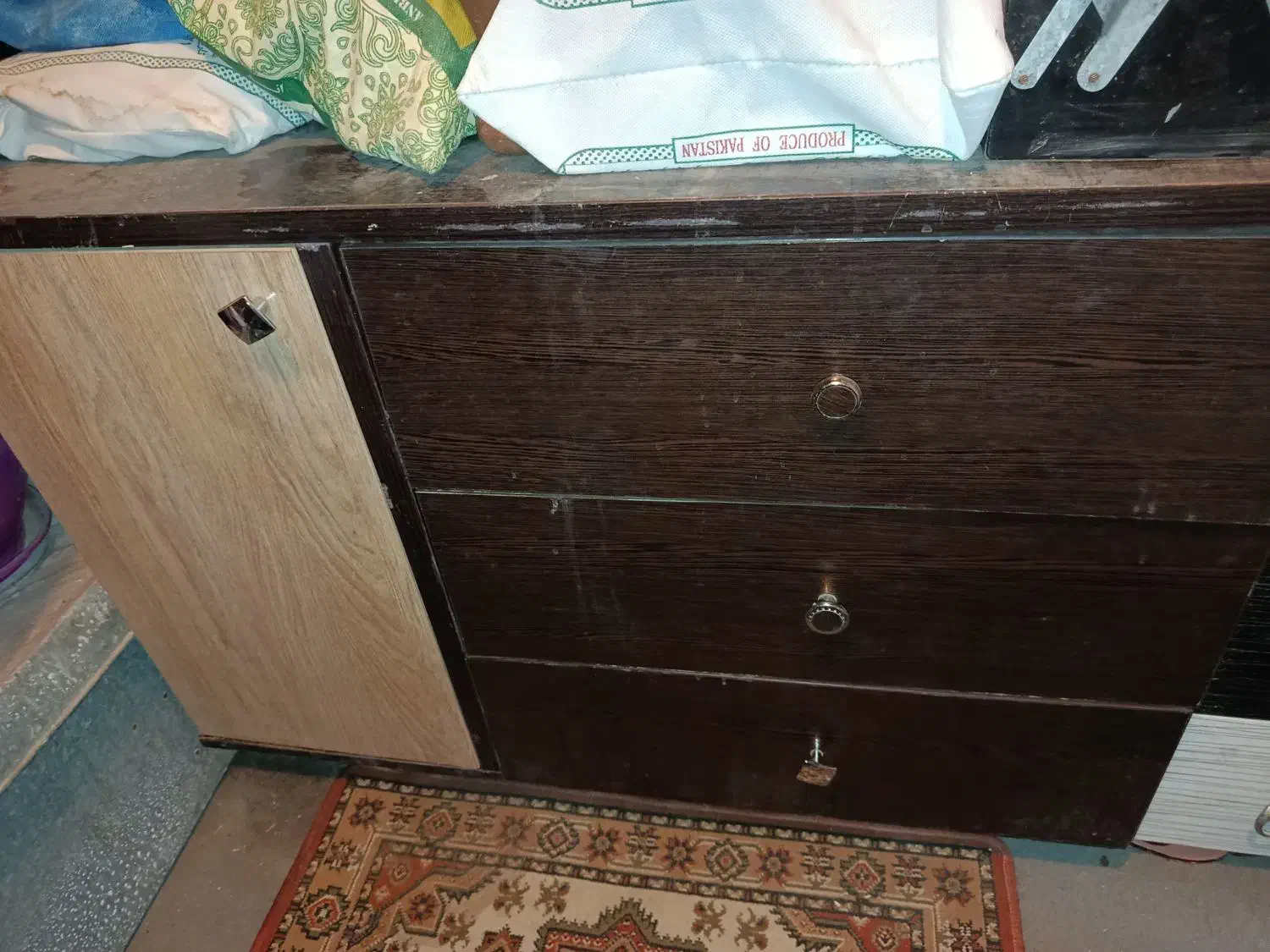 دراور تک جنس خوب و محکم|جاکفشی، کمد، دراور|گلبهار, شهر جدید گلبهار|دیوار