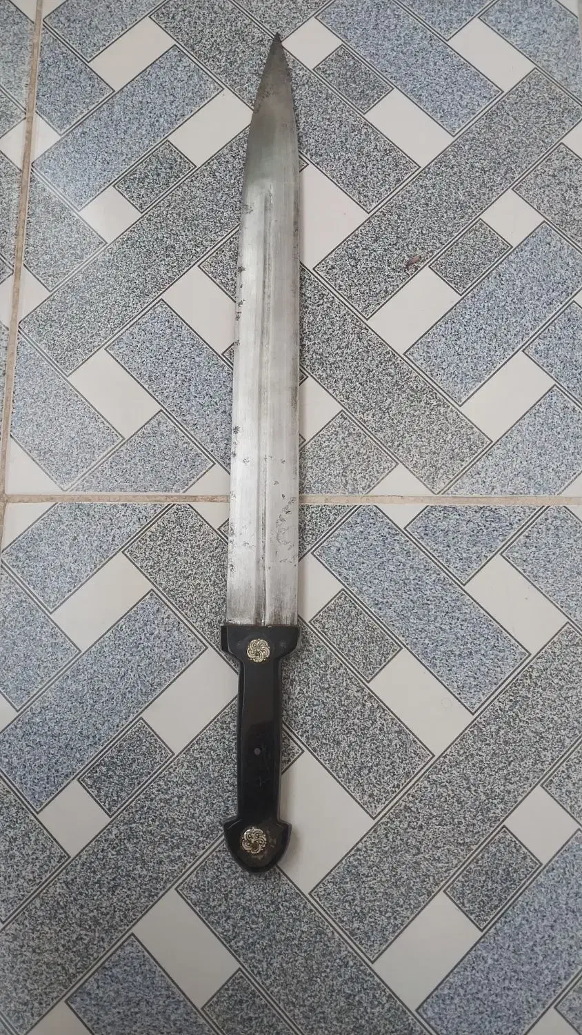 چاقو|کوهنوردی و کمپینگ|پیر بکران, |دیوار