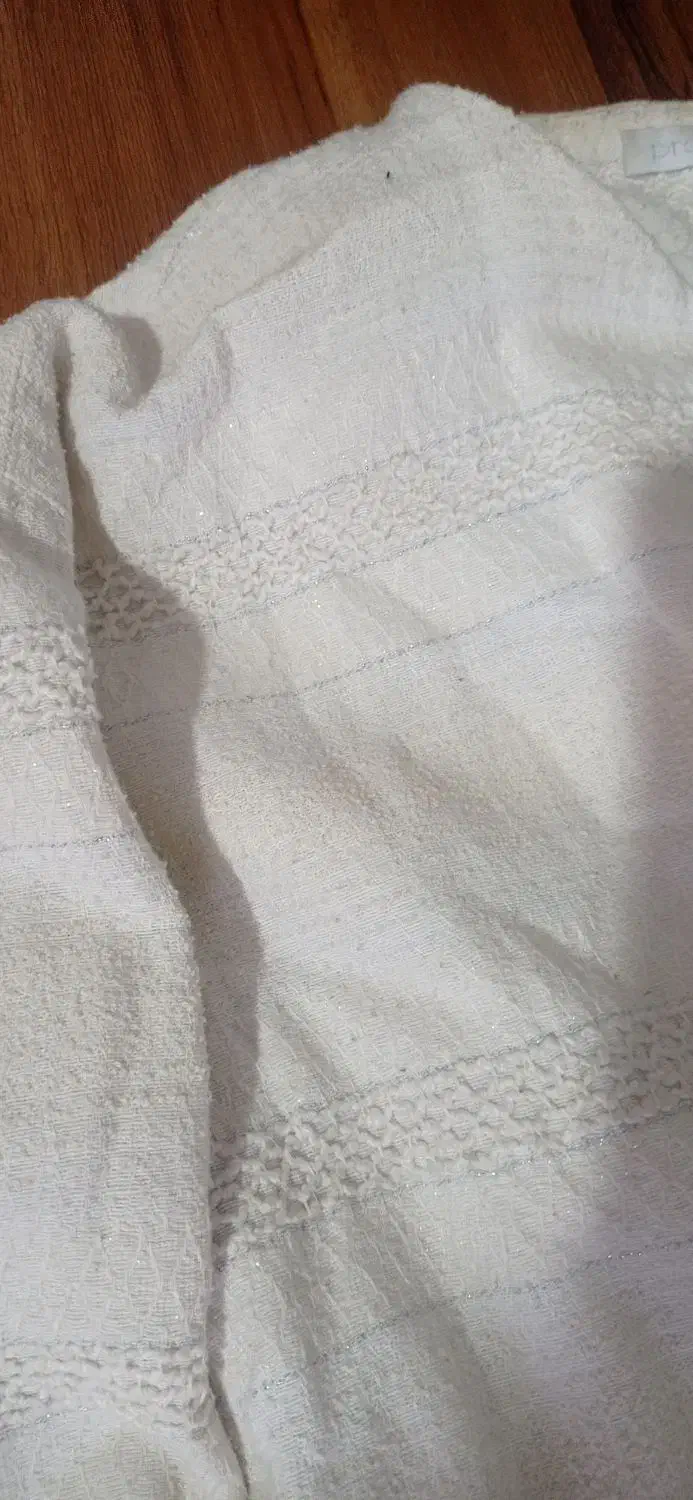 پالتو|لباس|صفادشت, |دیوار