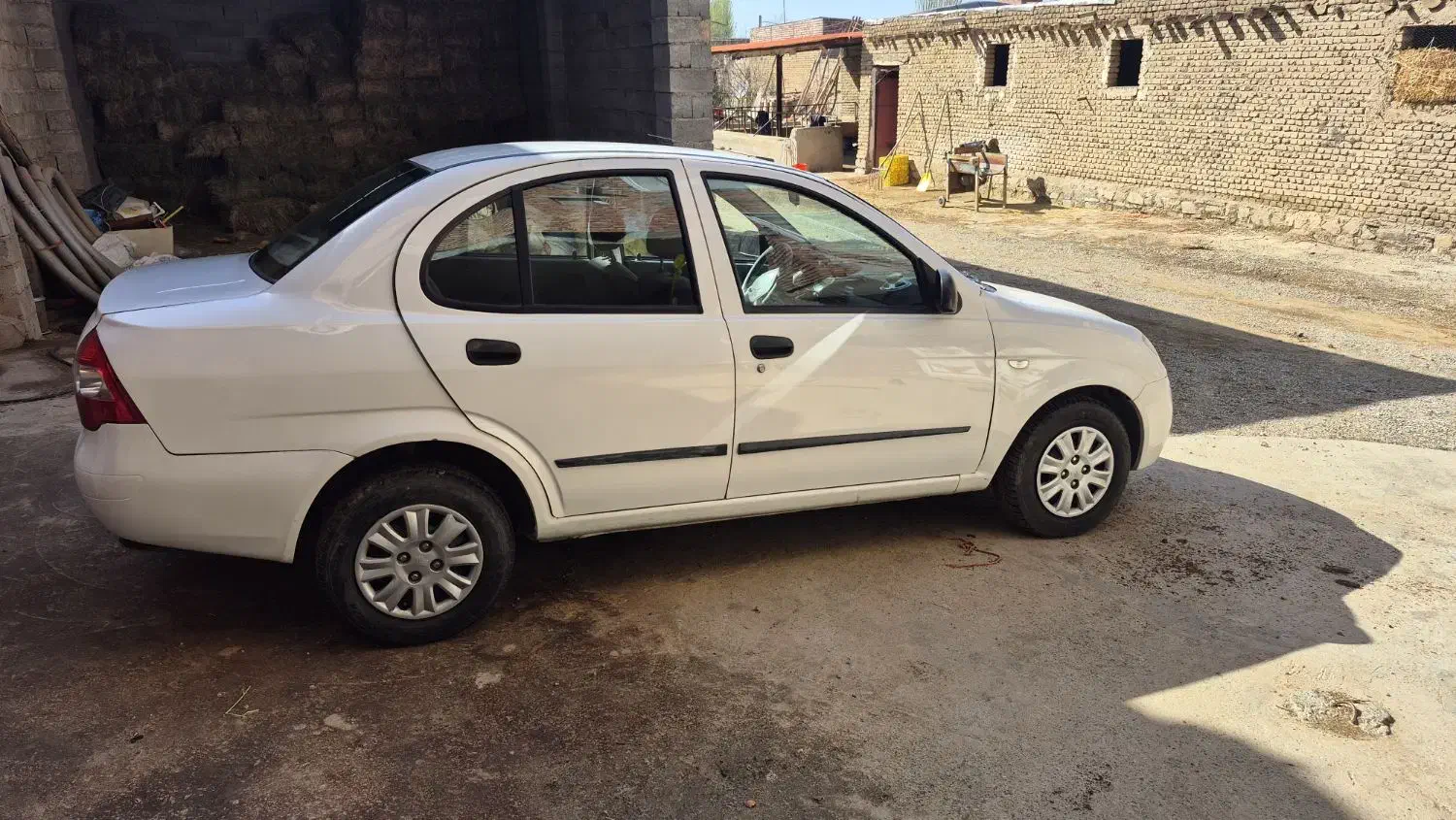 تیبا صندوقدار مدل۹۹|خودرو سواری و وانت|میاندوآب, |دیوار