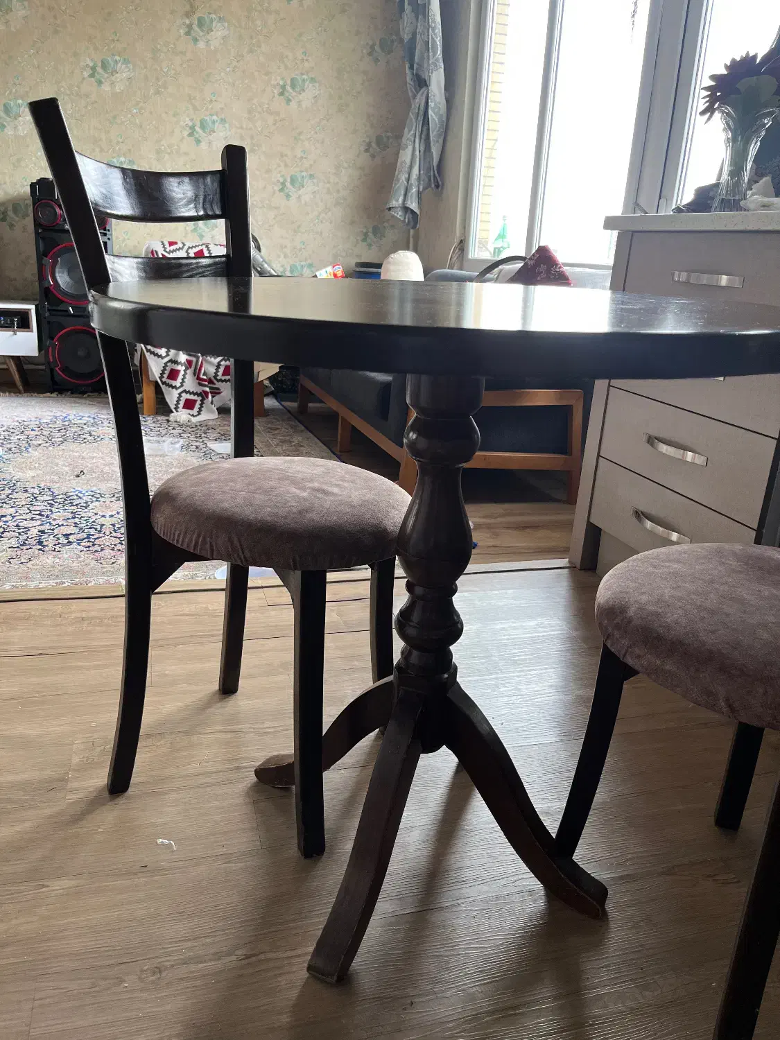 ناهار خوری چوبی ۴ نفره|میز و صندلی غذاخوری|تبریز, |دیوار