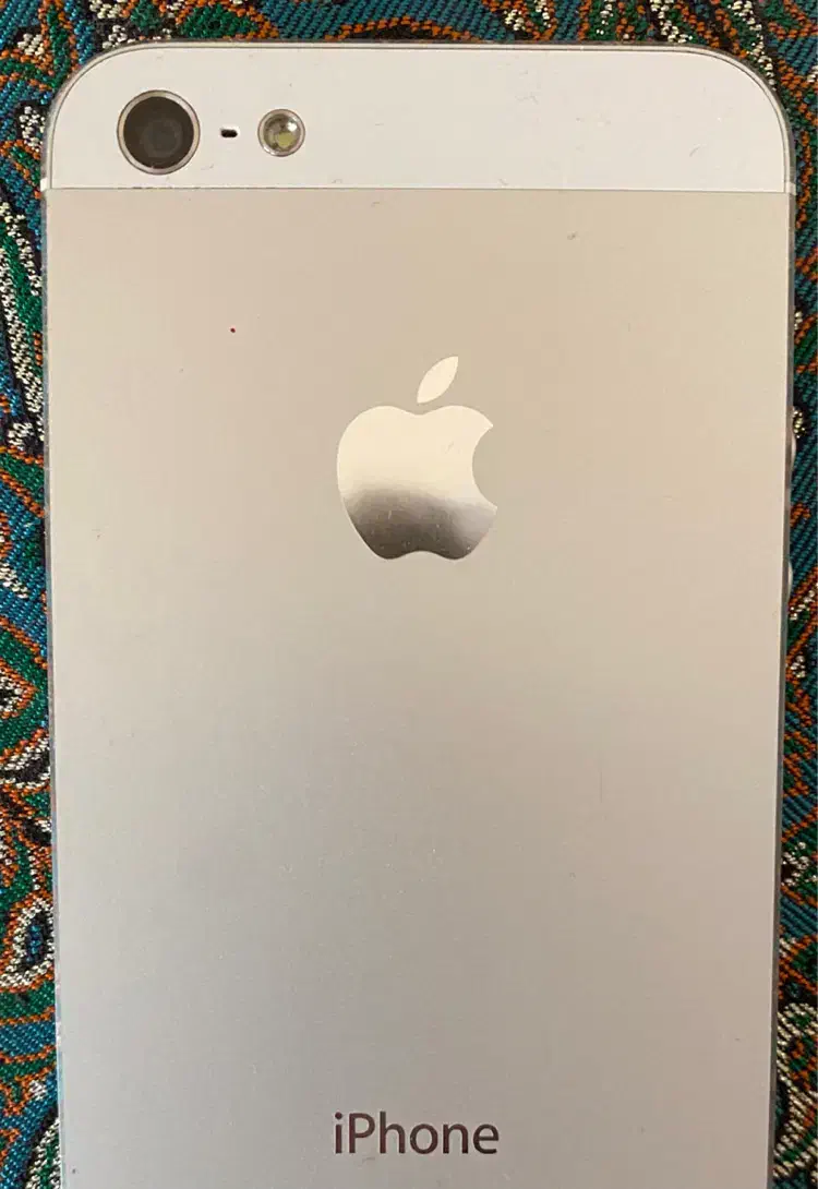 گوشی ایفون 5 خاموش|موبایل|تهران, ونک|دیوار