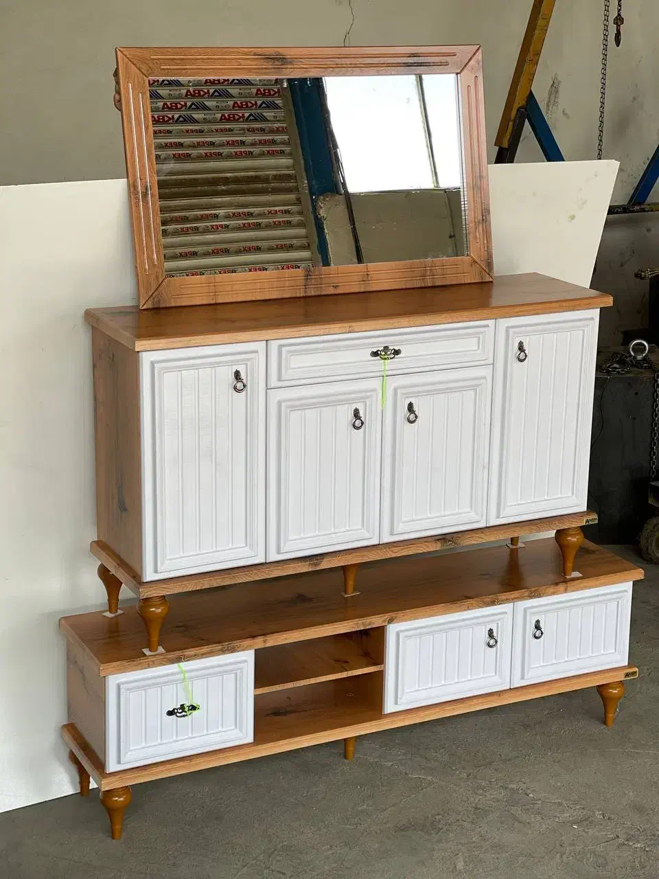 تولیدی آینه و کنسول و میز تی وی|تخت و سرویس خواب|ملایر, |دیوار