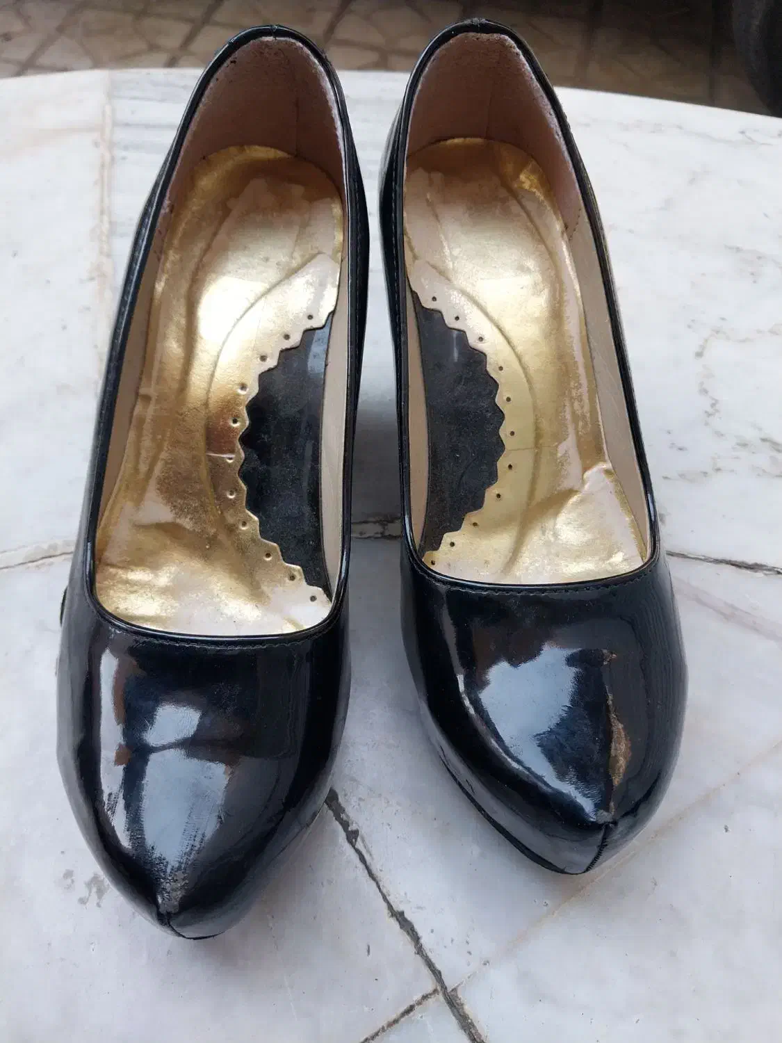 کفش مجلسی|کیف، کفش، کمربند|بوشهر, |دیوار