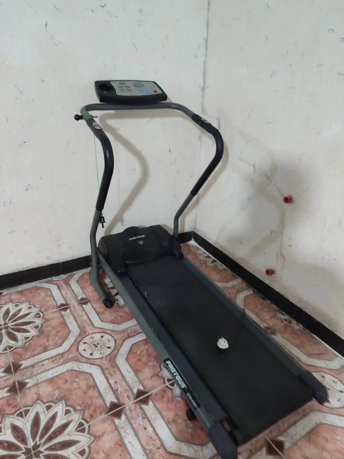 تردمیل|تجهیزات ورزشی|پیشوا, |دیوار