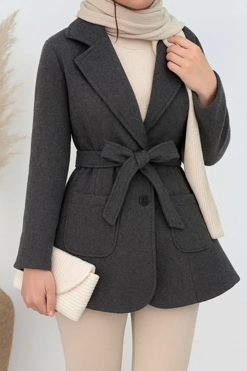 انواع مانتوی پشمی|لباس|هندیجان, |دیوار