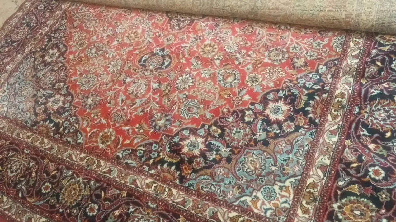 ۳عددفرش ماشینی سالم|فرش|اسفراین, |دیوار