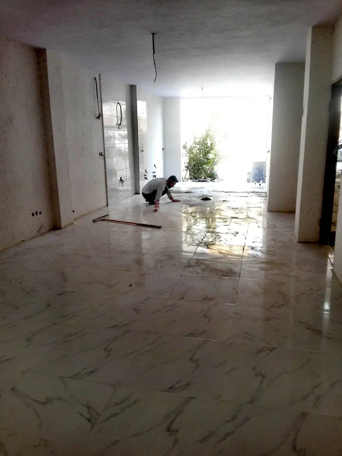 انجام کار انواع کاشی و سرامیک|خدمات پیشه و مهارت|اصفهان, هفتون|دیوار