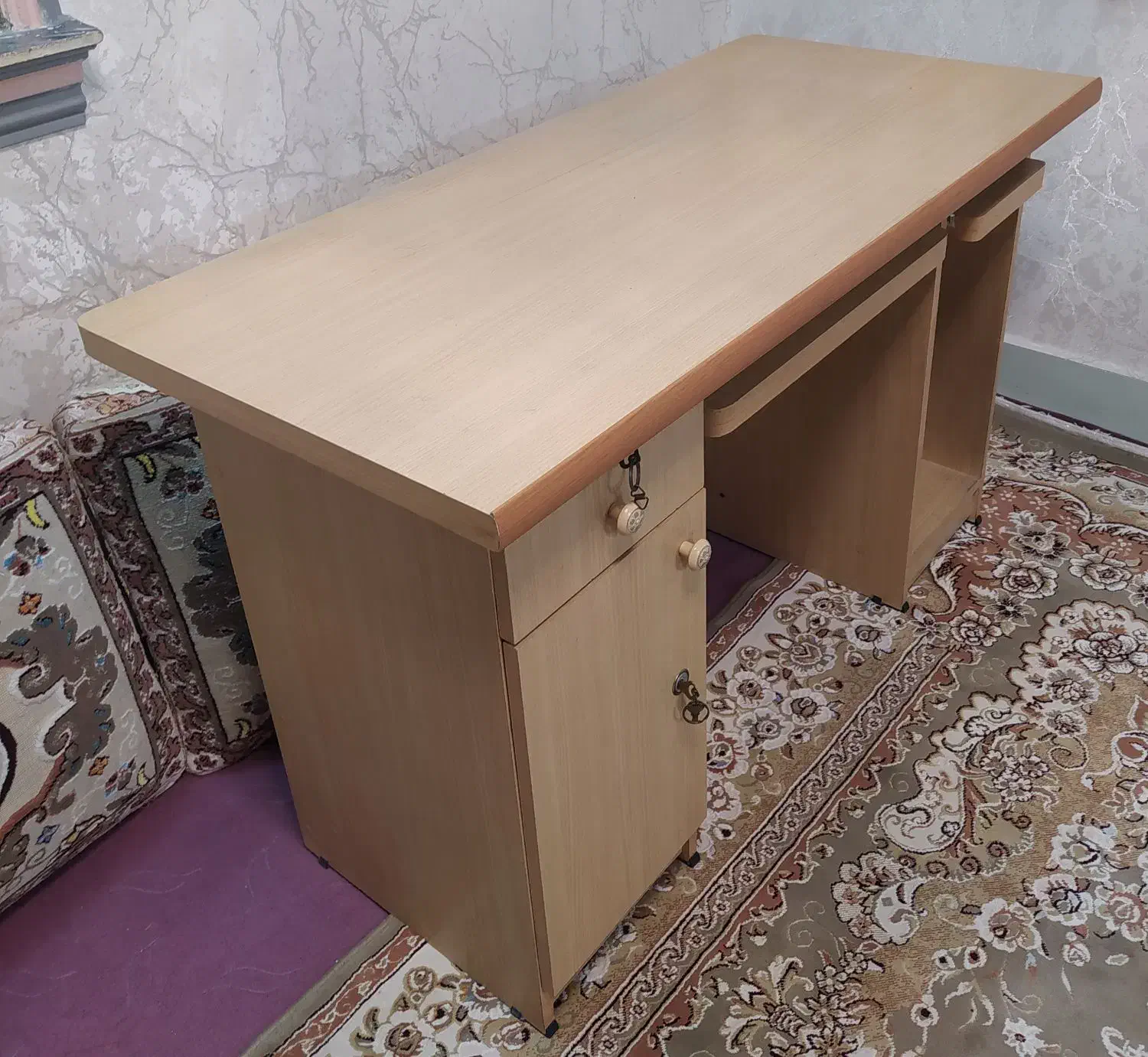 میز کامپیوتر|میز تحریر و کامپیوتر|بهارستان, |دیوار