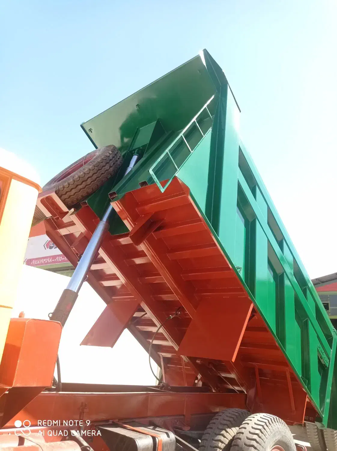 به یک اوستا اتاق سازی و یک شاگرد جوشکار نیازمندیم|استخدام صنعتی، فنی، مهندسی|مشهد, طرق|دیوار