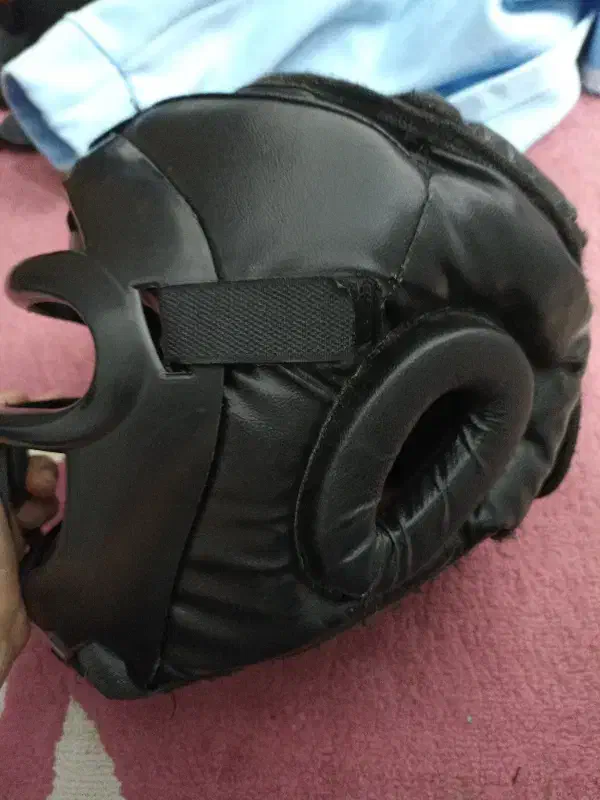 کلاه مبارزه|تجهیزات ورزشی|گلبهار, شهر جدید گلبهار|دیوار