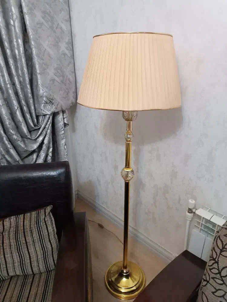 آباژور و میز|چراغ خواب و آباژور|ارومیه, |دیوار