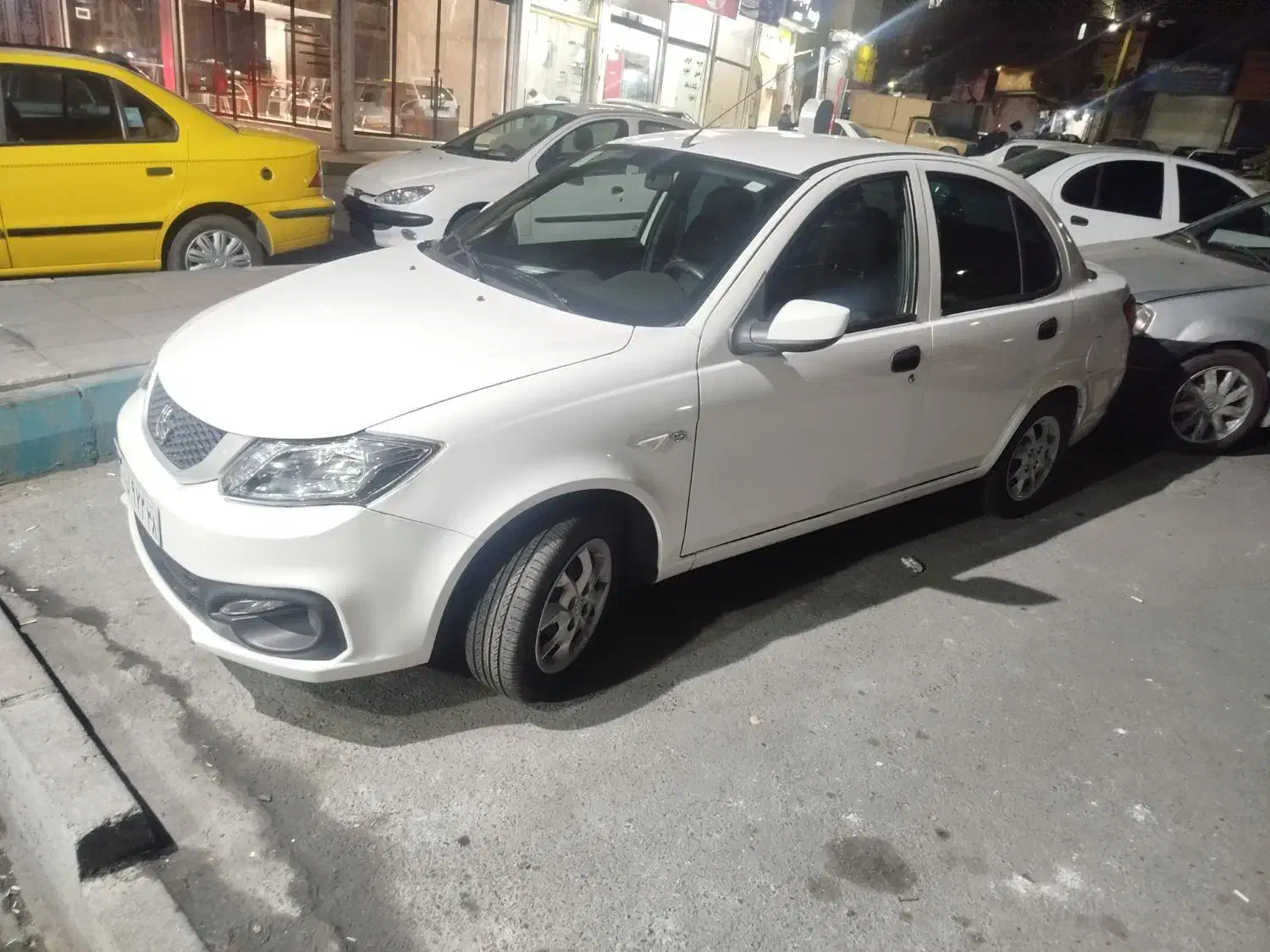 ساینا اس|خودرو سواری و وانت|تهران, خاک سفید|دیوار