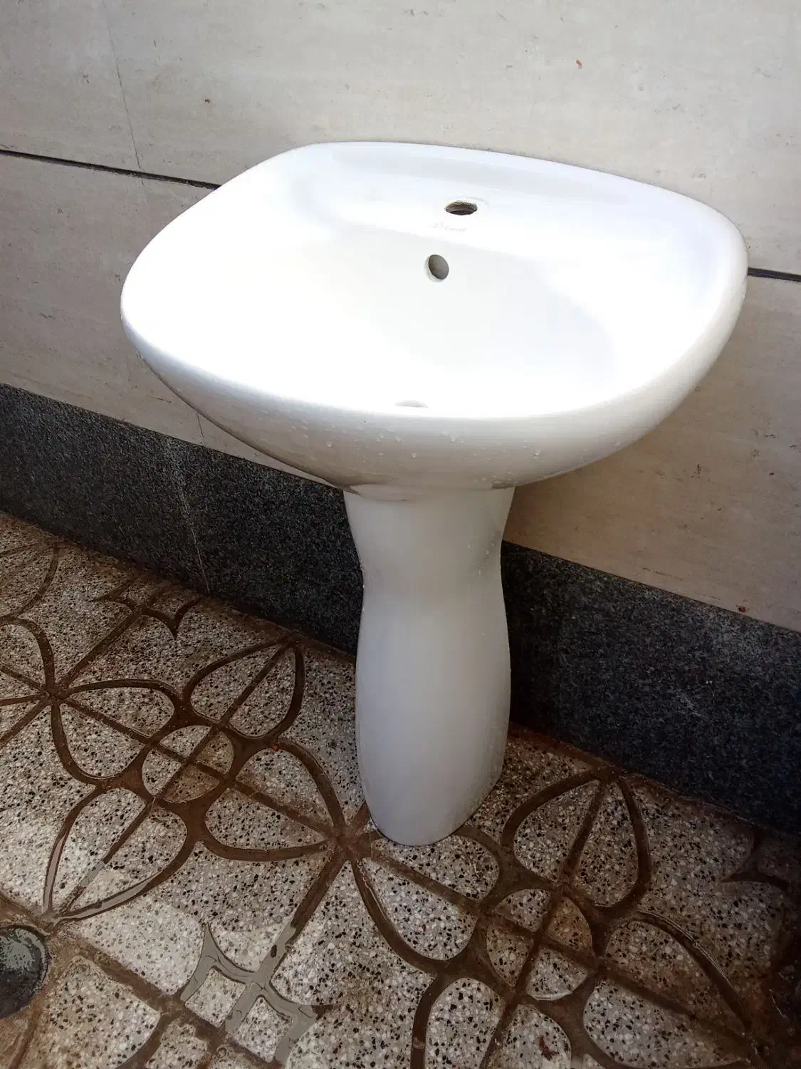 روشور زیبا|لوازم سرویس بهداشتی|نیشابور, میدان حافظ|دیوار