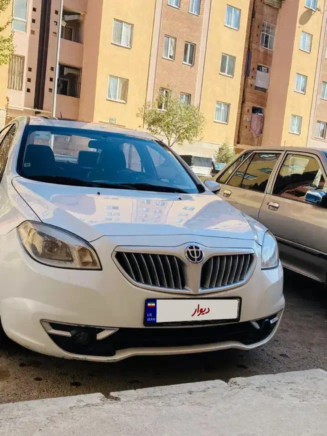 برلیانس ۳۳۰ مدل ۹۵|خودرو سواری و وانت|رشت, کوی قدس|دیوار