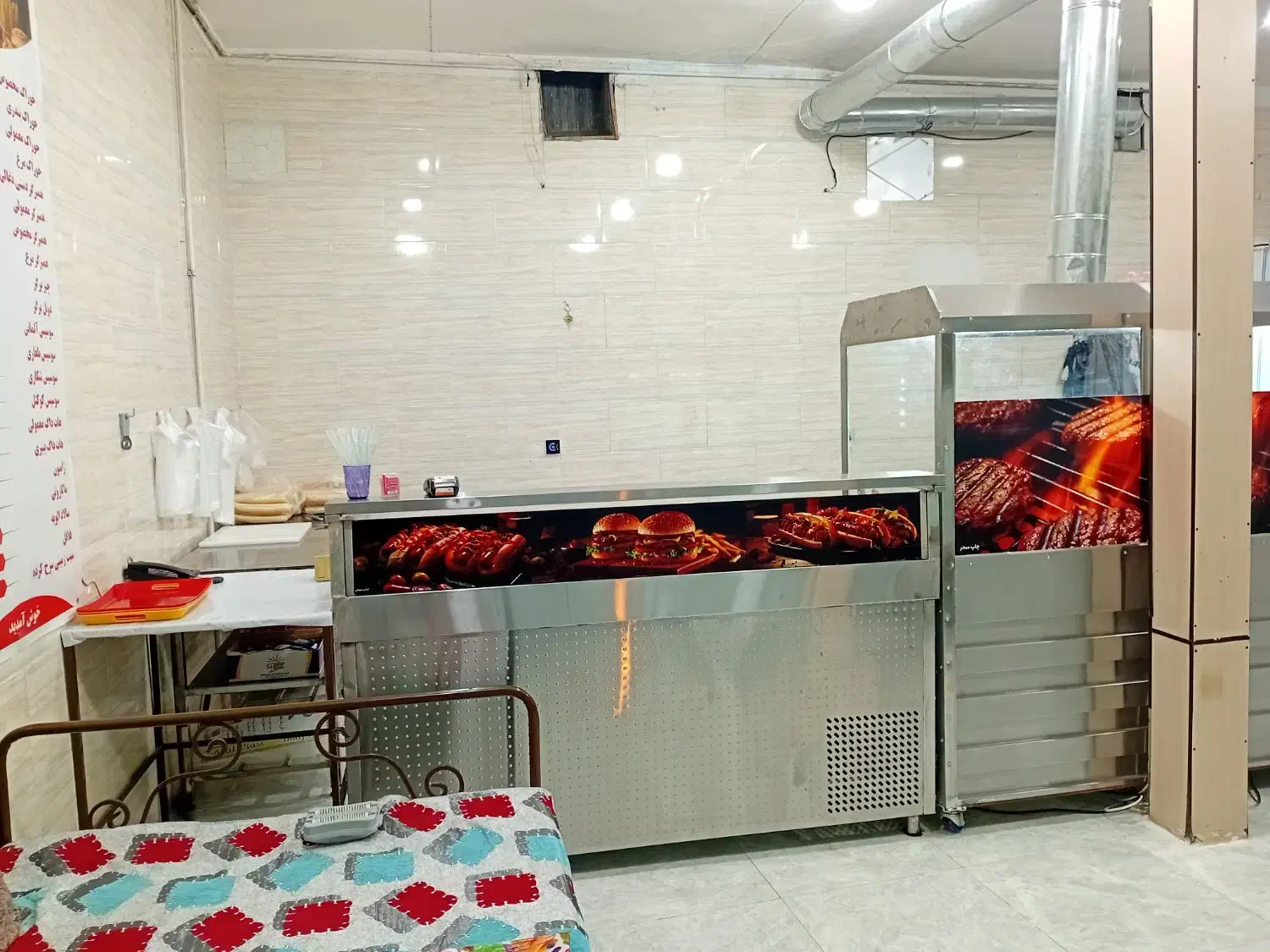 واگذاری یا اجاره مغازه ساندویچی|فروش مغازه و غرفه|میبد, |دیوار