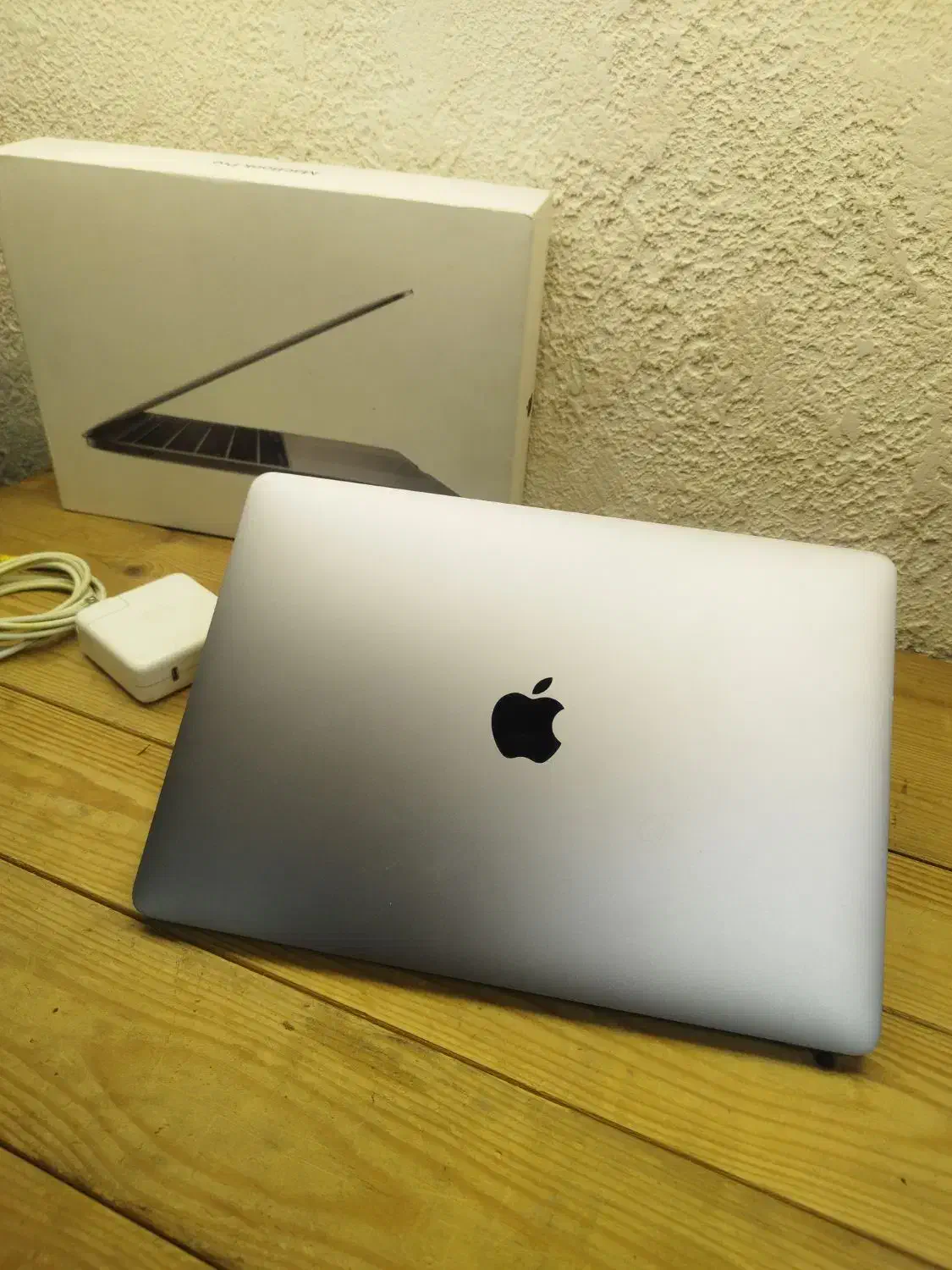 مک بوک MacBook pro 2017 retina i5 درحدنو با جعبه|رایانه همراه|تهران, شیخ هادی|دیوار