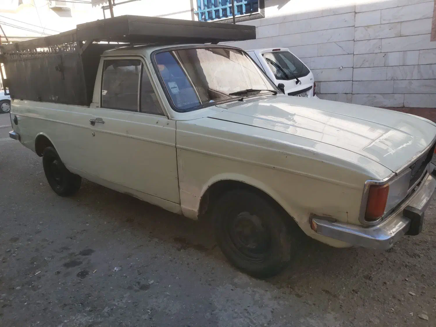 پیکان وانت|خودرو سواری و وانت|رشت, شهریاران|دیوار