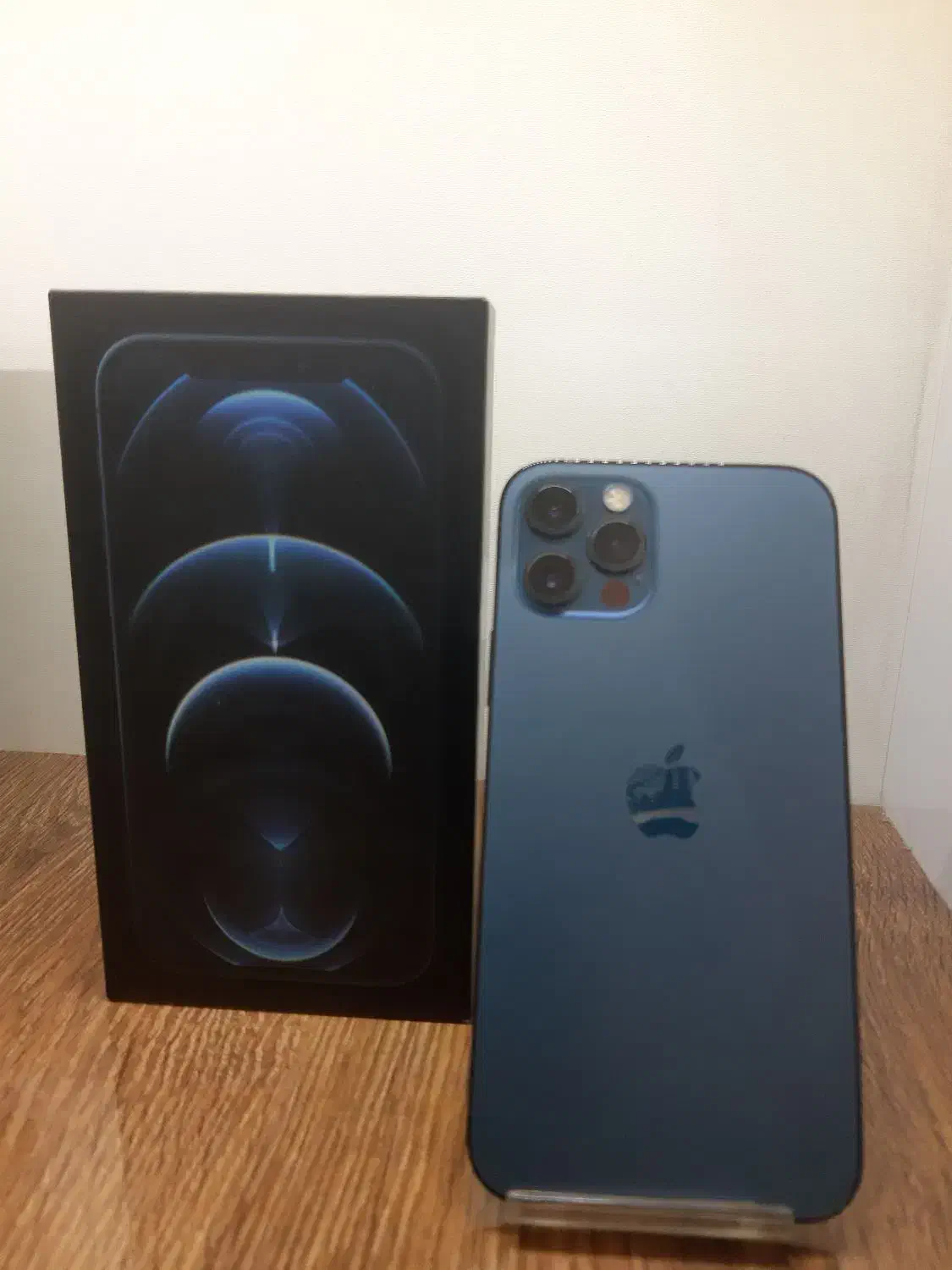 ایفون ۱۲پرو کارکرده (نقد و اقساط)|موبایل|قم, عربستان|دیوار